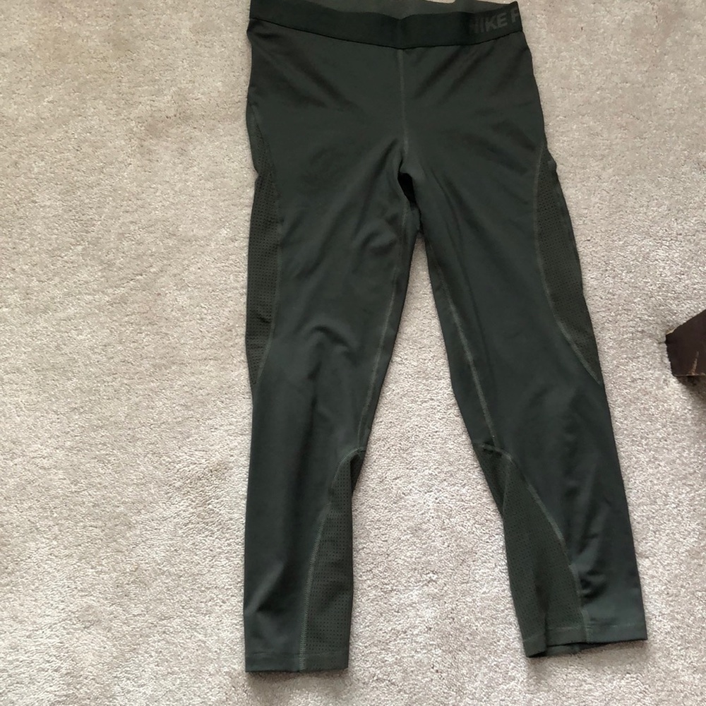 NIKE PRO CAPRIS